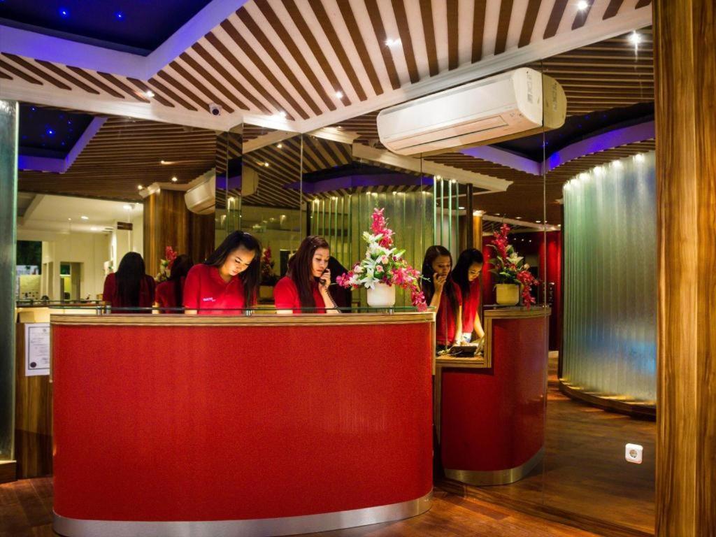 Madu Inn Jakarta Exterior foto